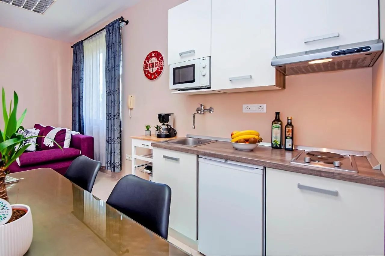 Rovinj City Apartment 0*,